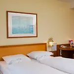 Ξενοδοχείο Wyndham Hansedom Στράλσουντ