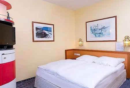 Wyndham Hansedom 3* Stralsund