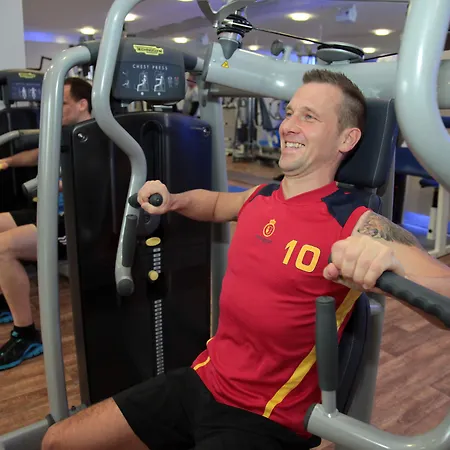 Отель Wyndham Hansedom 3*