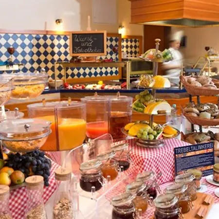 Wyndham Hansedom Штральзунд