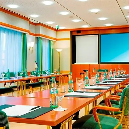Wyndham Hansedom 3*