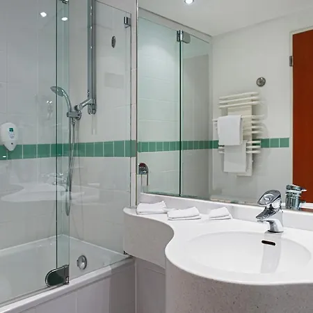 Wyndham Hansedom 4*
