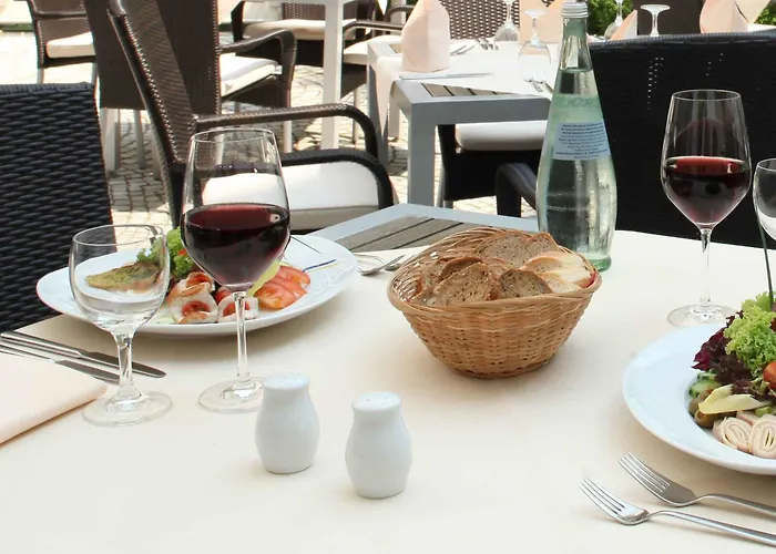 Hotel Wyndham Hansedom Stralsund